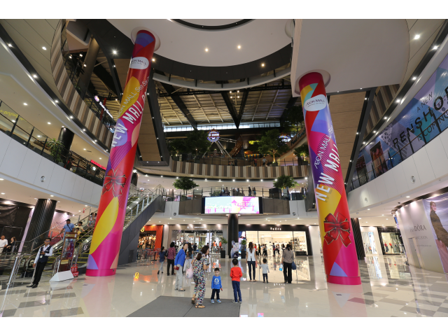 70838j&s-advertising-04.jpg