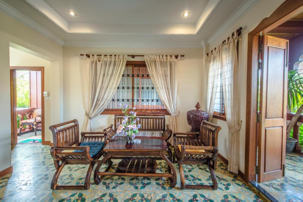 71306delux-villa-05.jpg