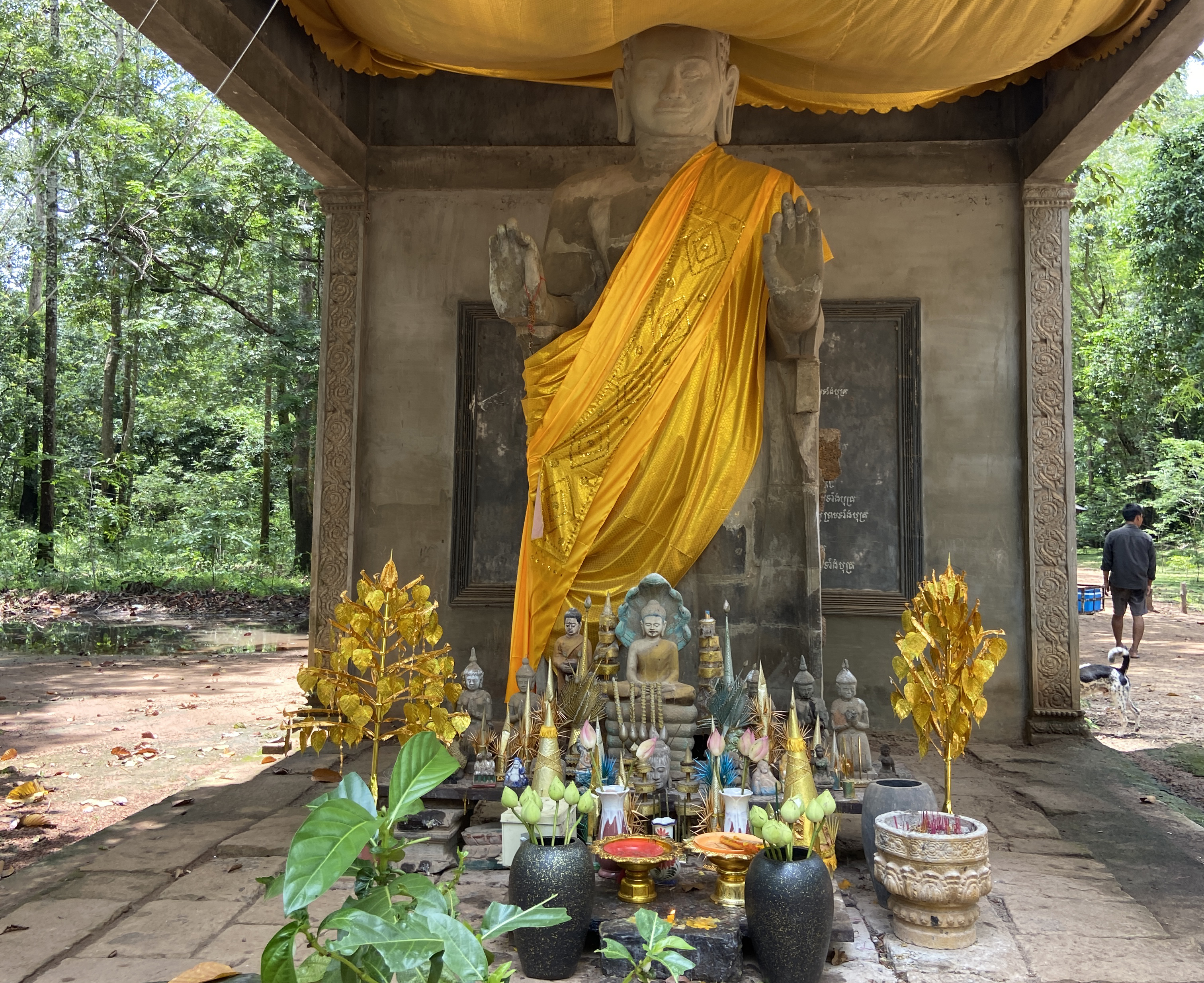 72299tep-pranam-6.jpg