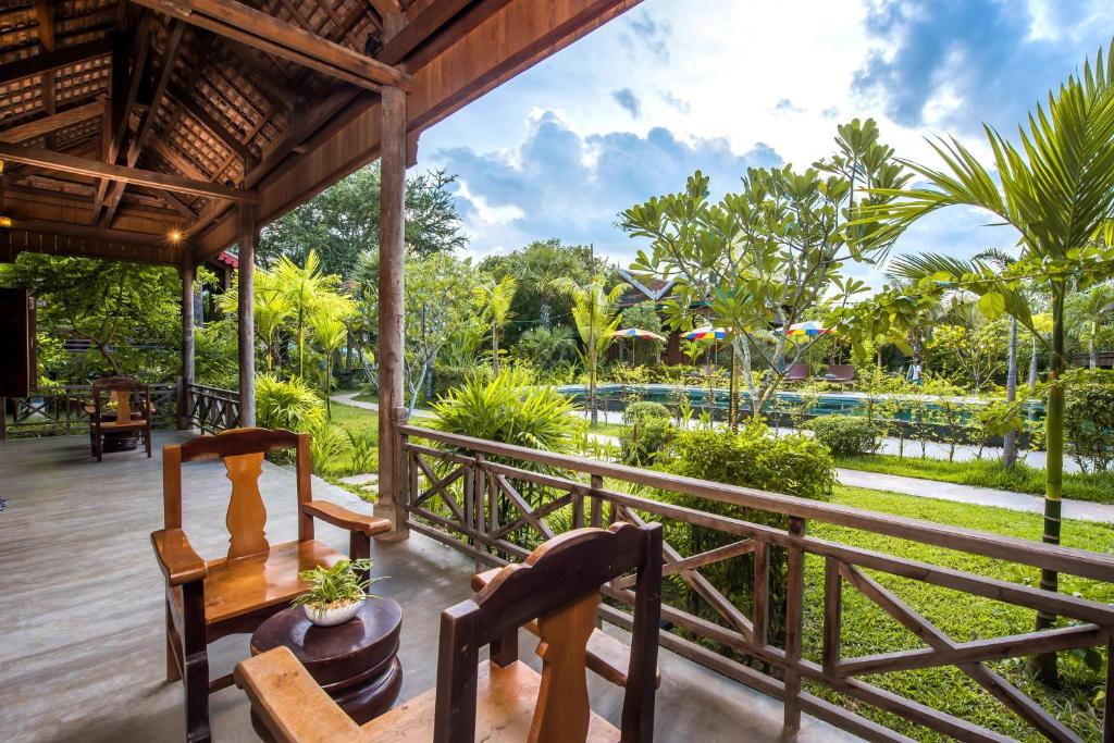 73670phum-khmer-lodge---village-cambodian-lodge-04.jpg