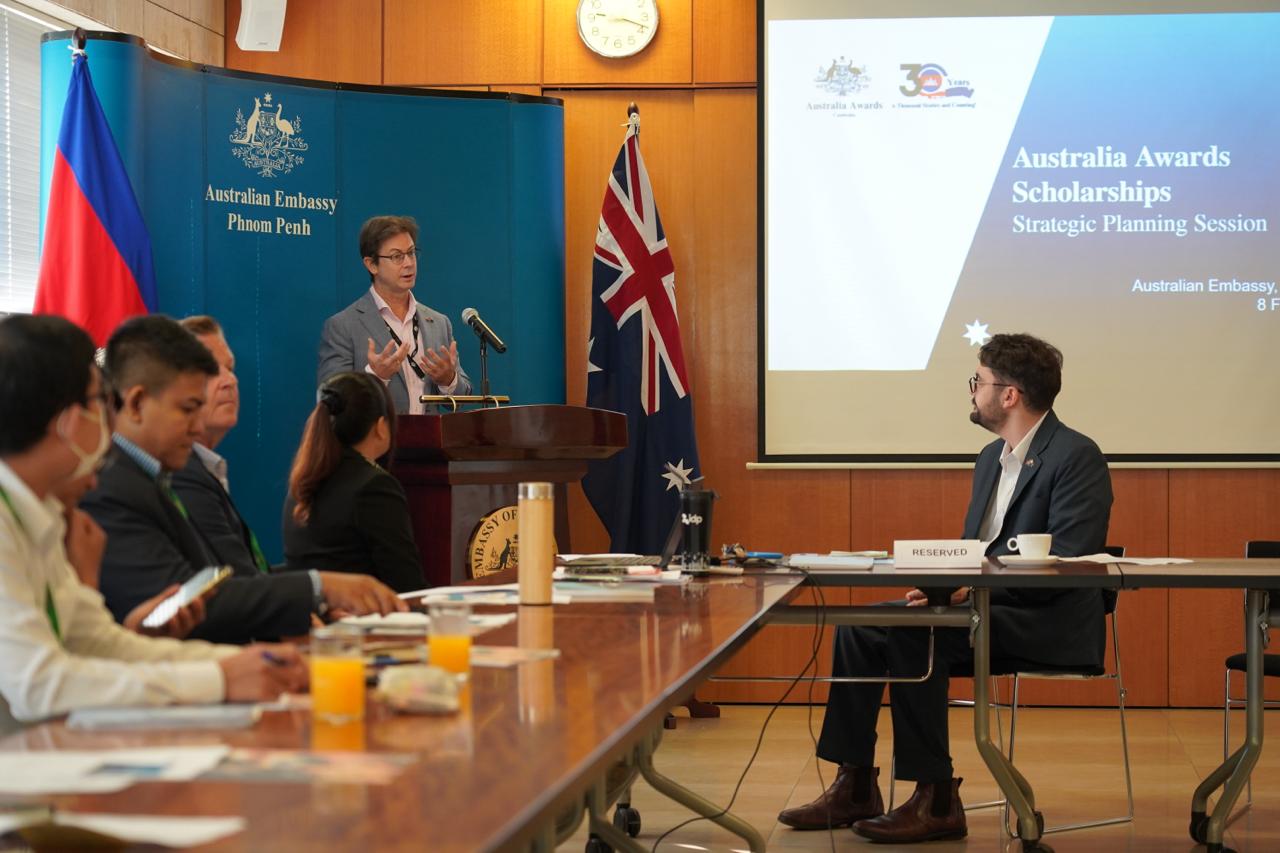 74188embassy-of-australia-in-phnom-penh-04.jpg