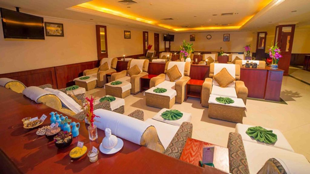 74801phnom-penh-hotel-06.jpg