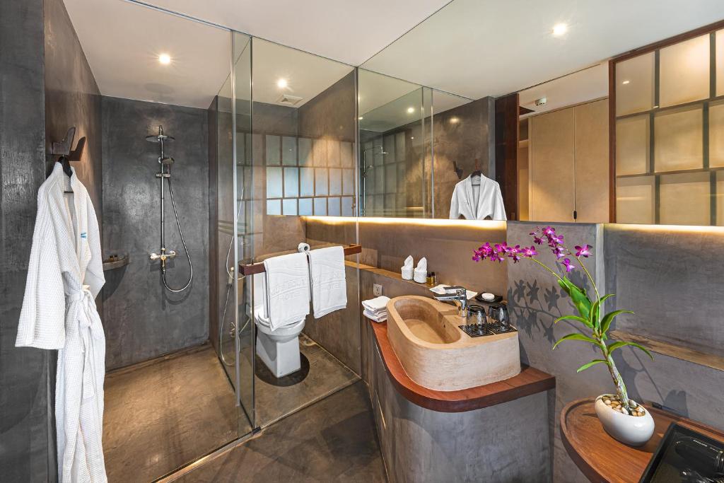 74875hillocks-hotel-&-spa-03.jpg