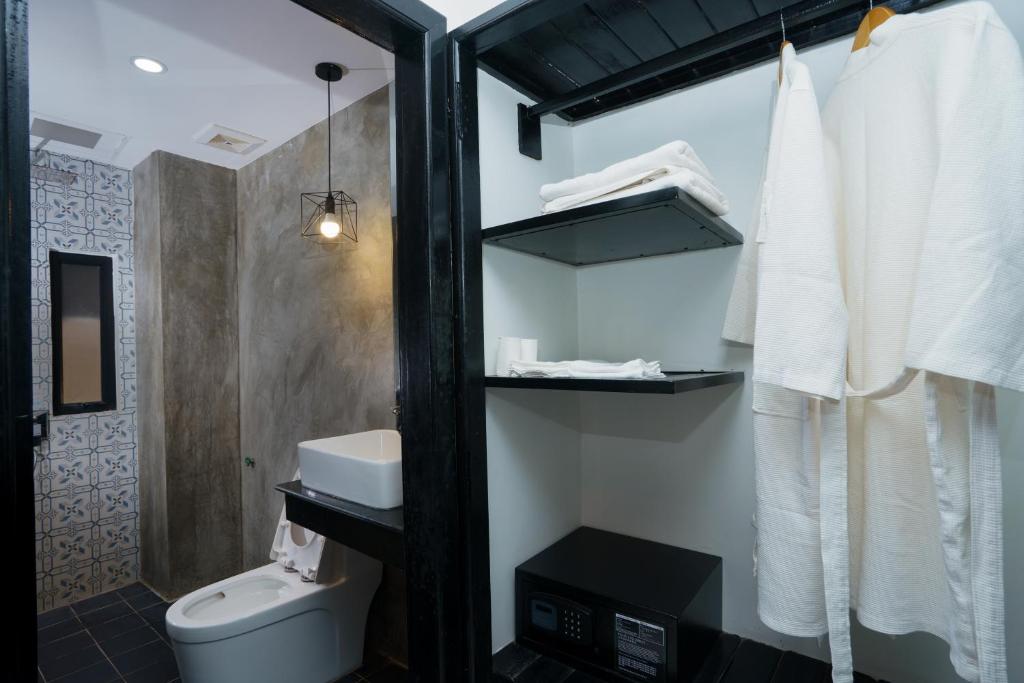 75676the-rabbit-hole-hotel-&-spa-03.jpg