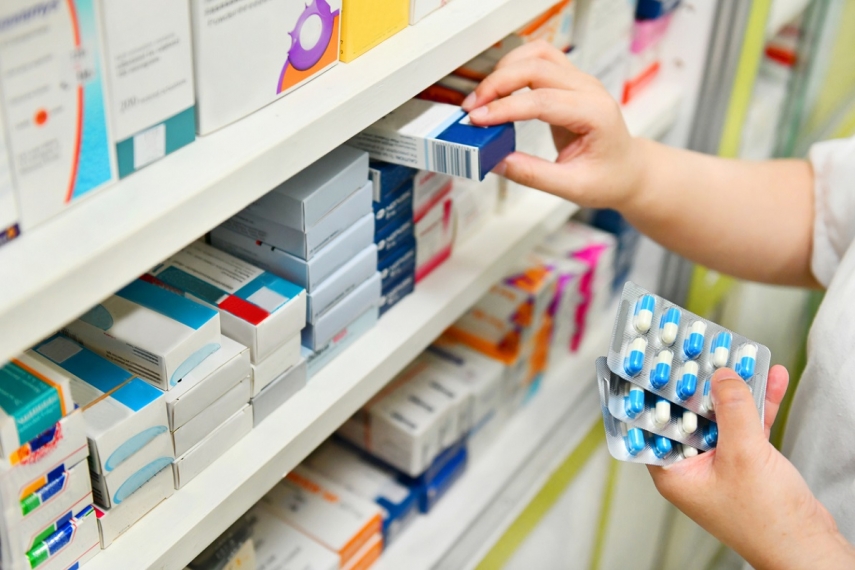 76423sangvathpich-pharmacy-02.jpg