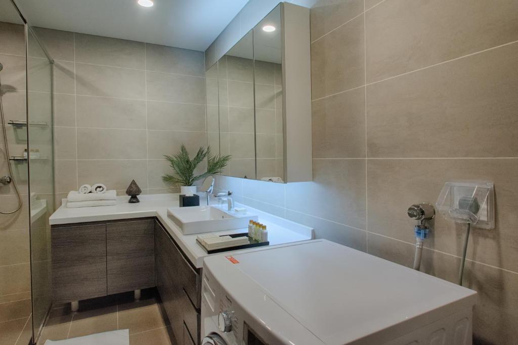 78556granferte-phnom-penh-hotel-04.jpg