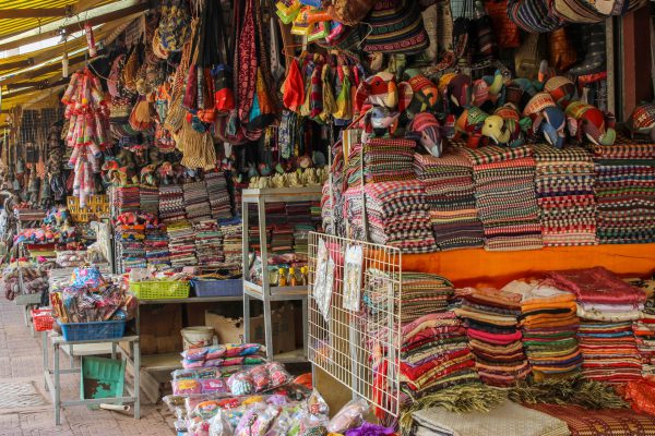 81001cwsg-handicraft-shop-04.jpg
