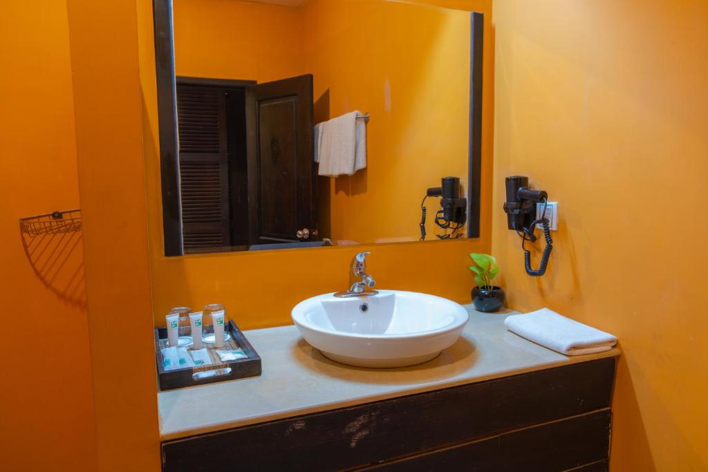 81244pandora-suite-d_angkor-04.jpg
