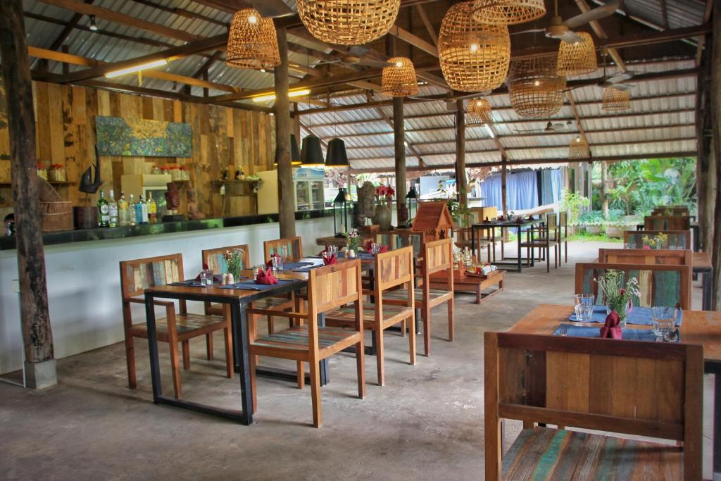 86065isann-lodge-06.jpg