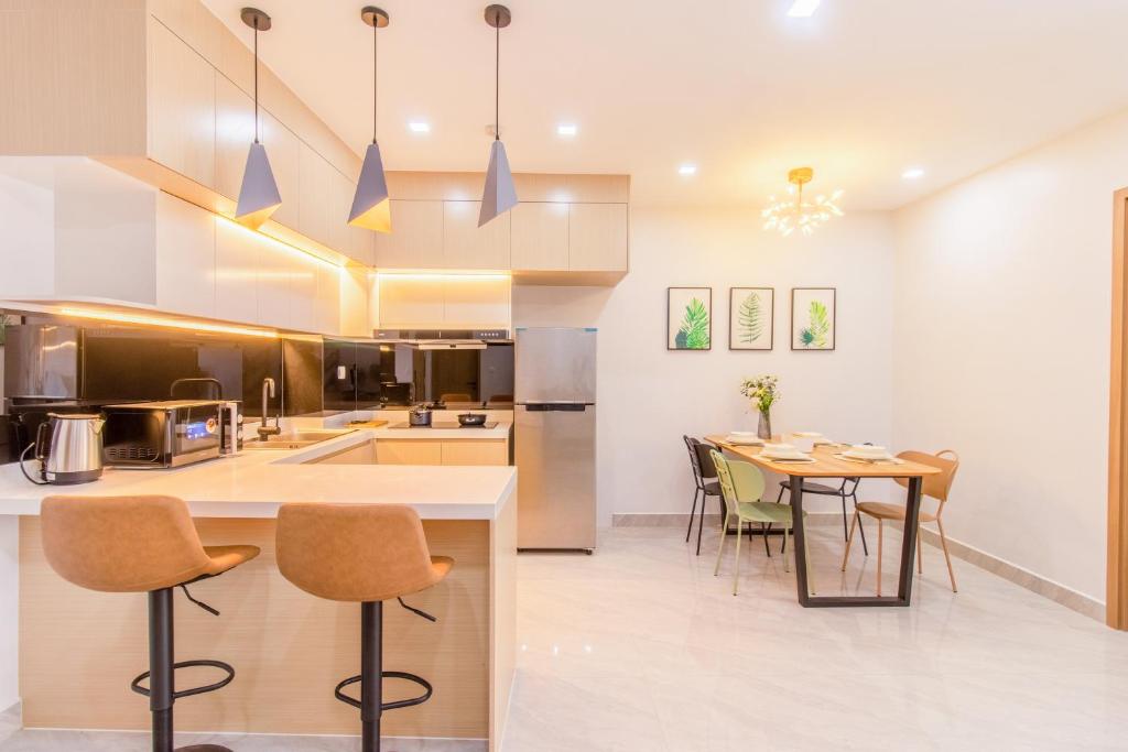 86199the-sky-park-residence-02.jpg