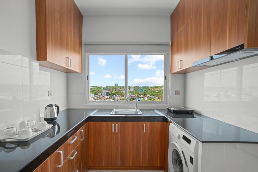 87329mlz-apartments-sihanoukville-02.jpg