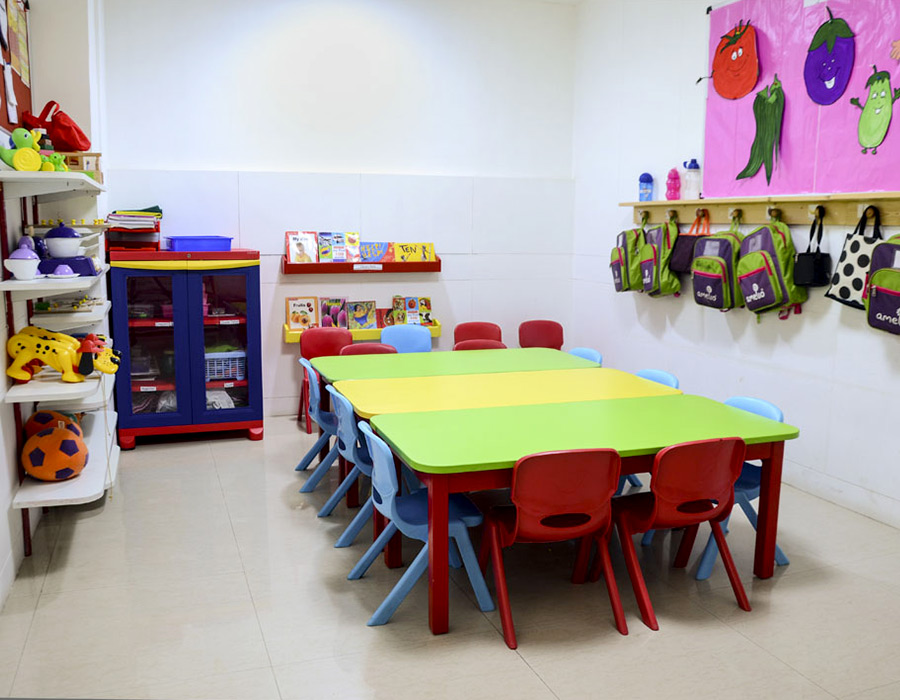 88906spean-chriev-amelio-school-02.jpg
