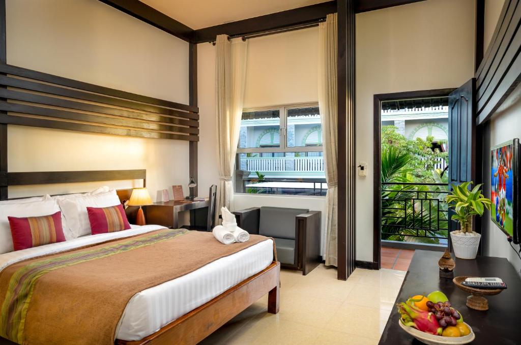 9029reveal-courtyard-in-reveal-angkor-02.jpg