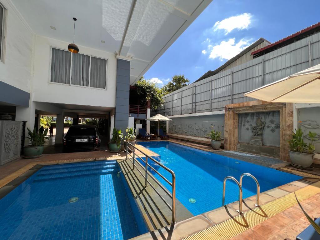 9275ssk-apartment-05.jpg