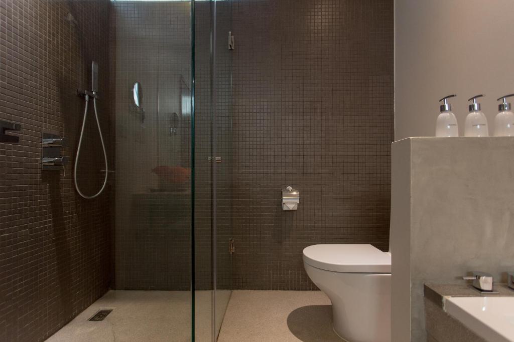 93653the-aviary-hotel-03.jpg