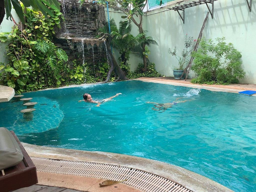 94665siem-reap-riverside-hotel-05.jpg