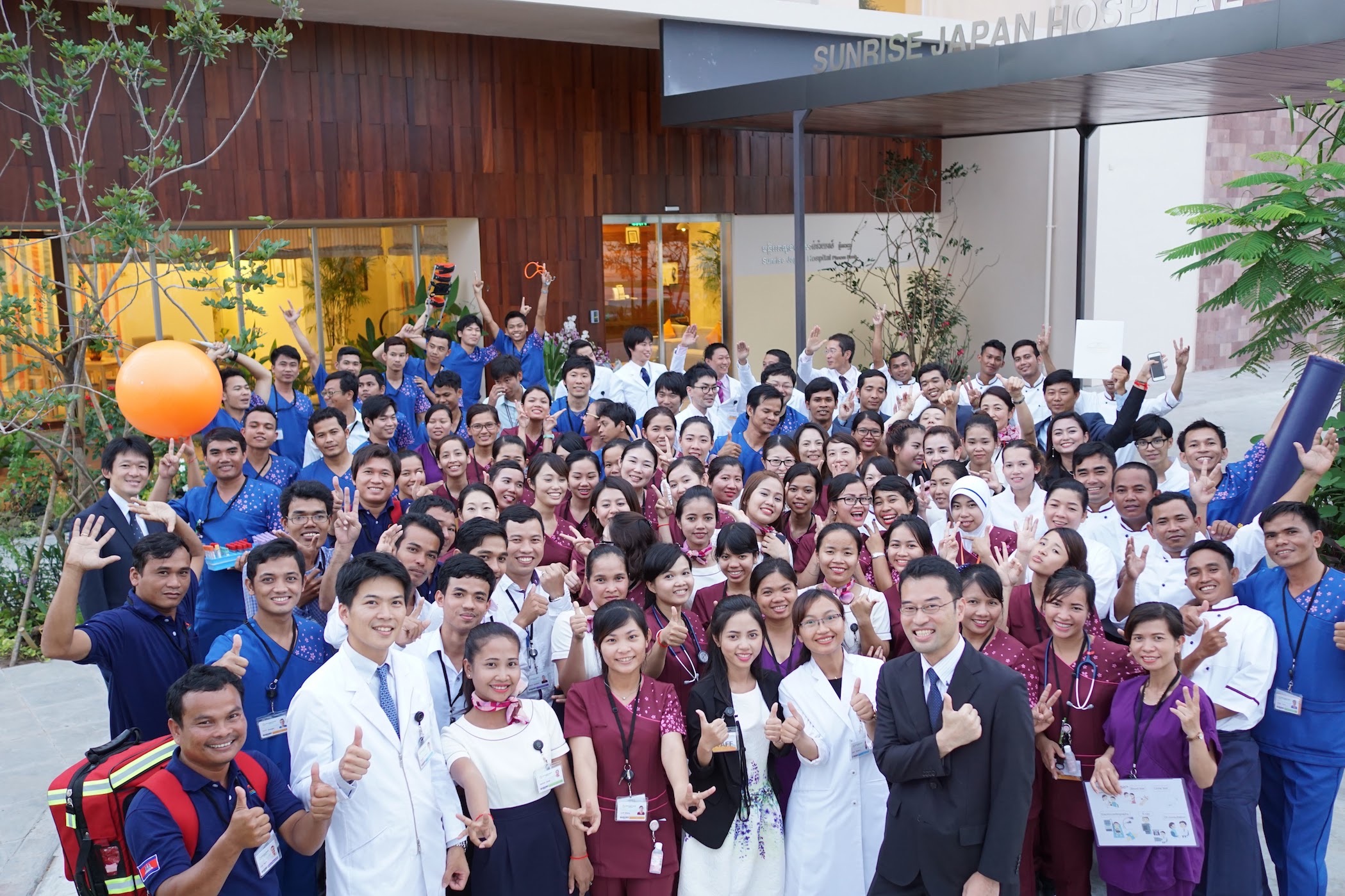 95614sunrise-japan-hospital-phnom-penh.-02.jpg