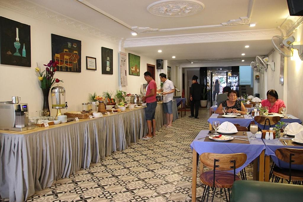 97506grand-elevation-hotel-05.jpg